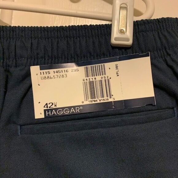 HAGGAR PRESSTIGE CASUALS SIZE 42 W BLUE SHORTS NWT - Picture 2 of 6